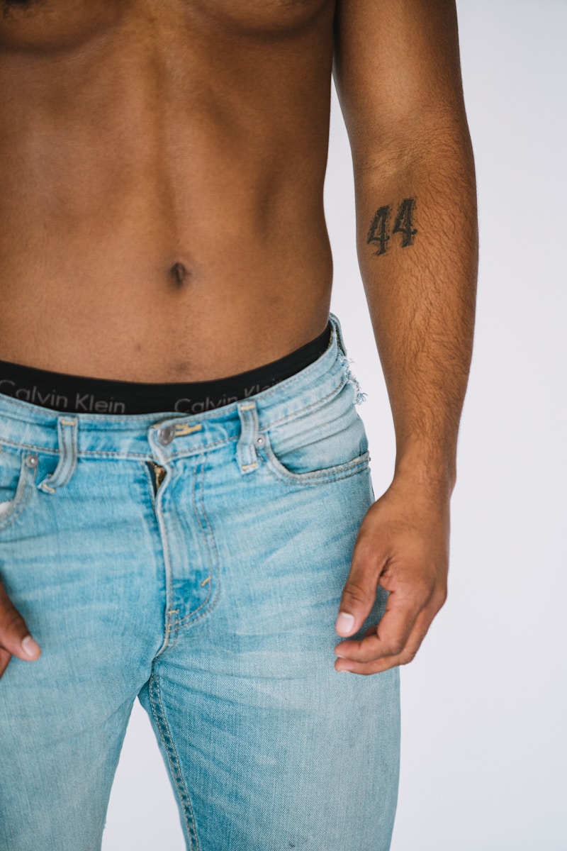 men's blue denim bottoms